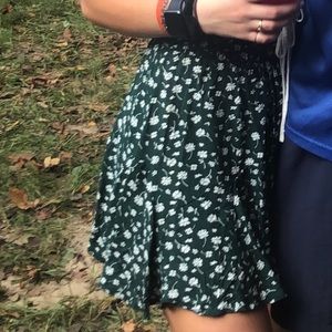 Green floral mini skirt